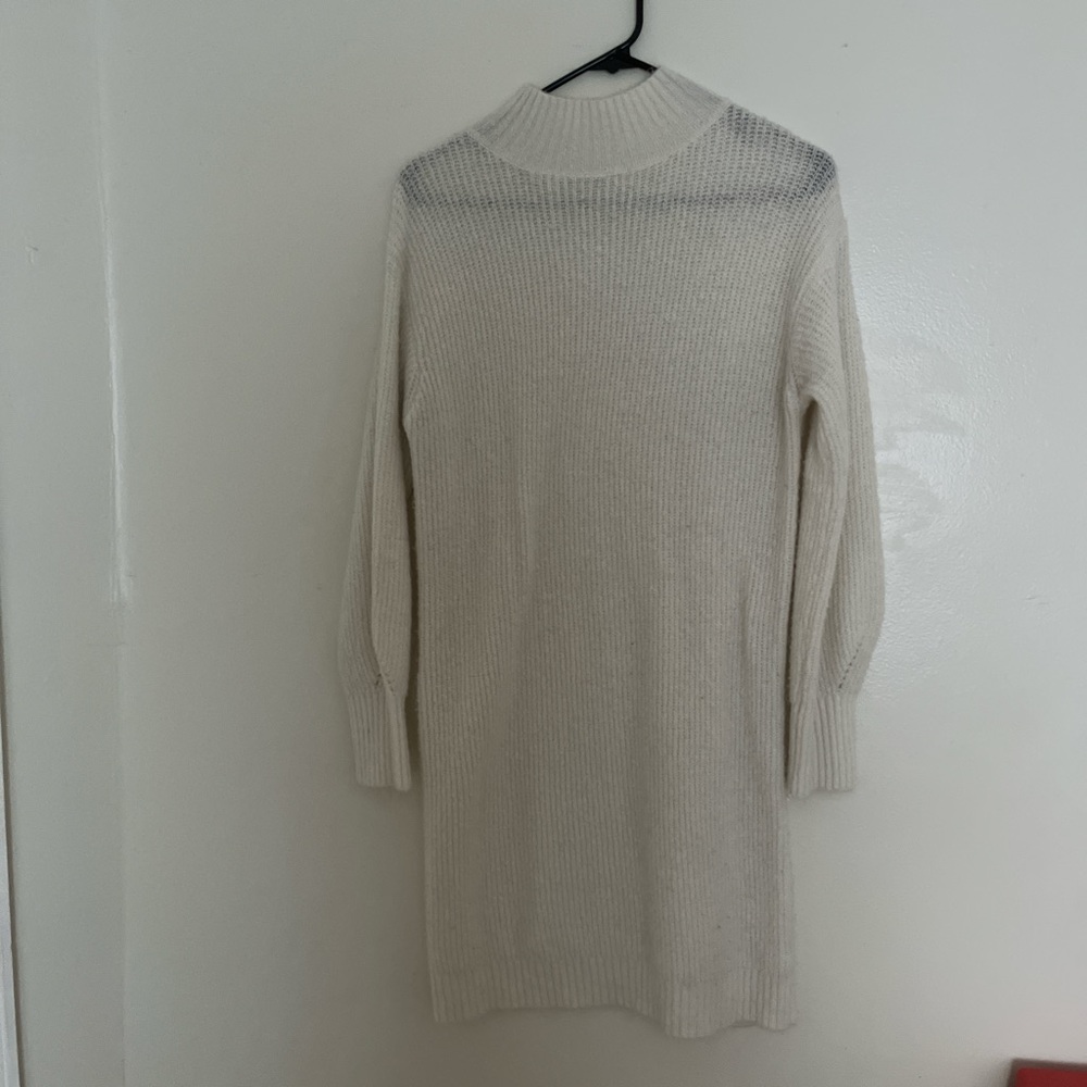 Chic Cream Knit Long Sleeve Dress